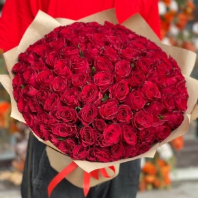 Букет 101 красная роза Кения (50 см) в Ногинске