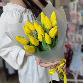 Букет из 15 жёлтых тюльпанов в Ногинске