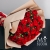 Букет 15 кустовых красных роз в Ногинске